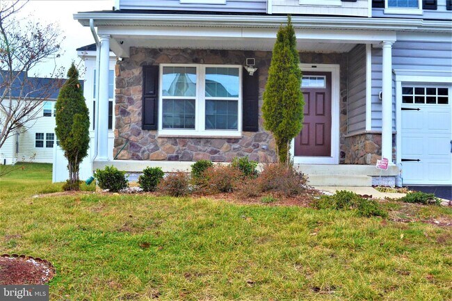 Foto del edificio - 9229 Wainwright Ln