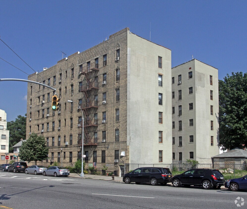 Building Photo - 3405 Kings Hwy