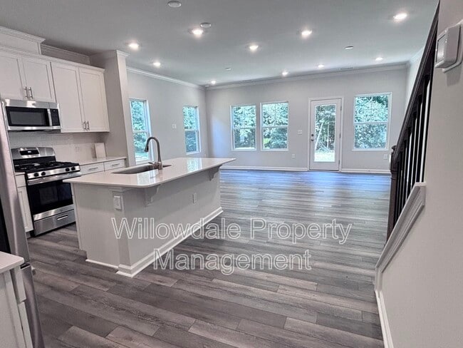 Building Photo - 171 Peebles Dr