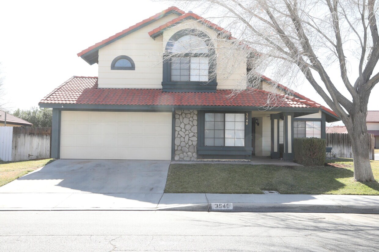 Foto principal - 3540 Stillmeadow Ln