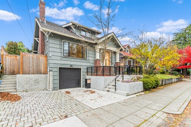 Foto del edificio - 4Bd/3Ba Seattle House