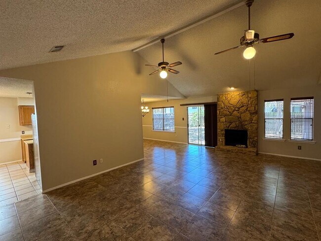 Building Photo - 9001 Jesse James Dr