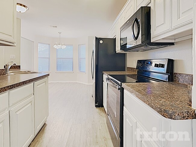 Building Photo - 1508 Sunflower Ln
