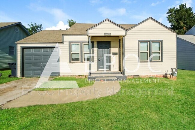 Building Photo - 1026 Lackey Ave