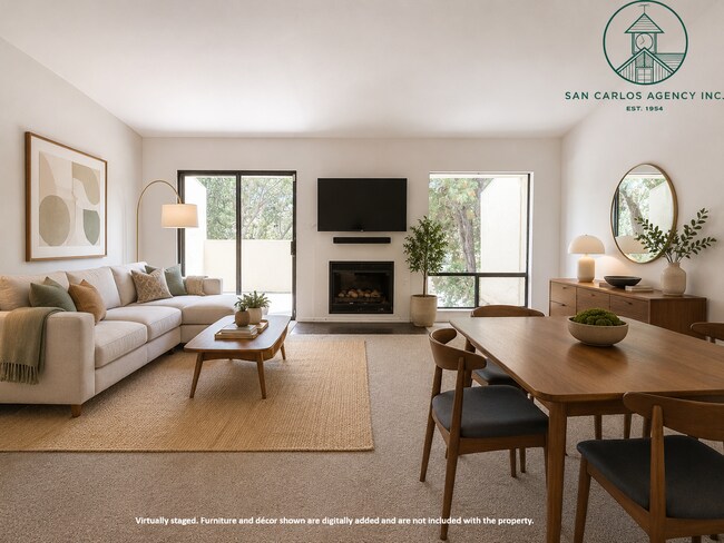 Foto del edificio - Spacious & Updated Two Bedroom Downtown Monterey Condominium