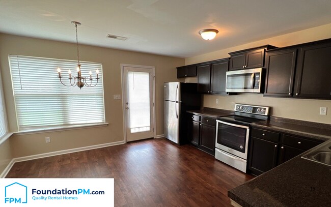 Foto del edificio - 5262 Crossfield Rd