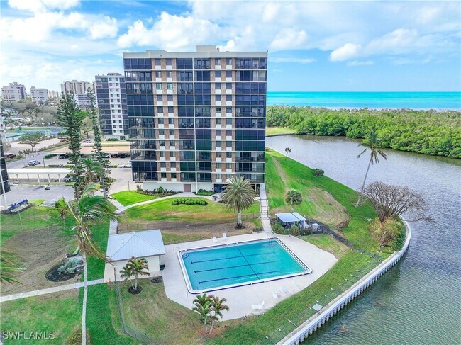 Foto del edificio - 15 Bluebill Ave