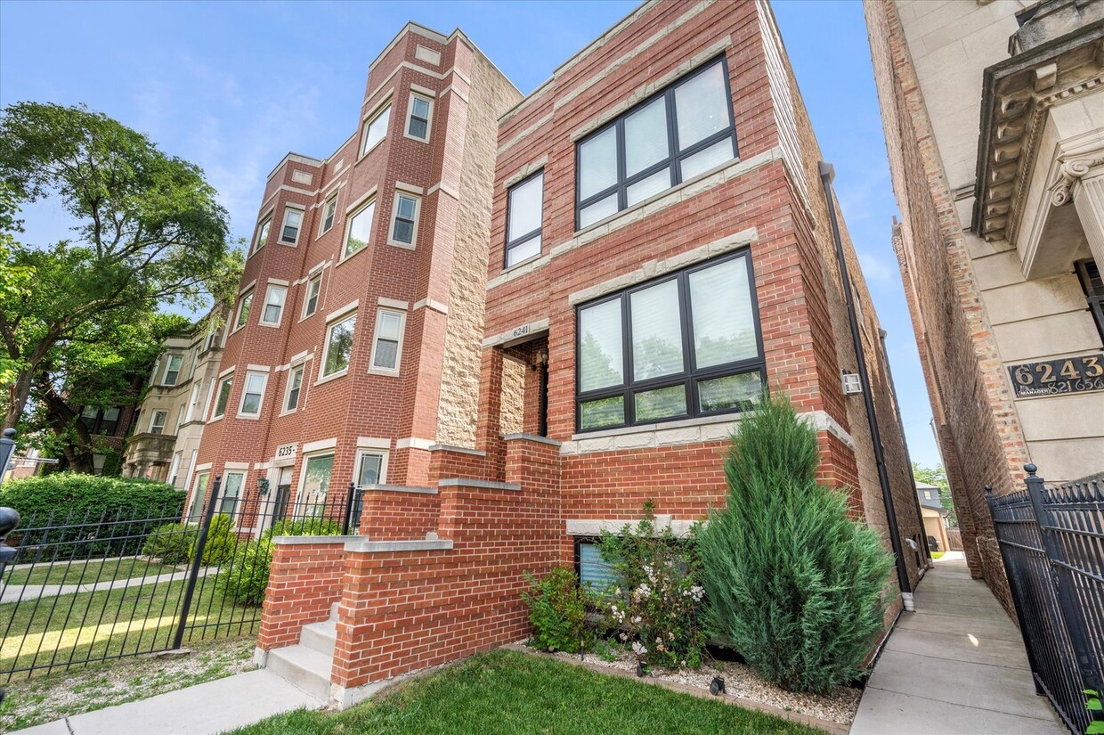 Foto principal - 6241 S Woodlawn Ave