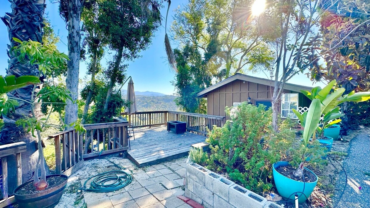 Foto principal - Unique and Rustic Detached Guest Home Unit on Private Country Property Overlooking the Stunning G...