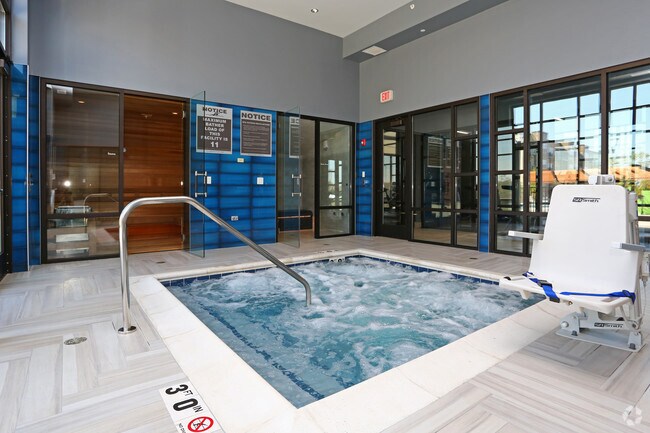 Centro de rejuvenecimiento - The Residences at Hamilton Lakes