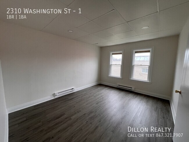 Foto del edificio - 2310 Washington St