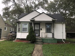 Building Photo - 19662 Eureka St