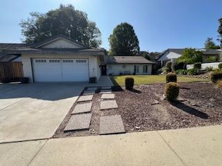Primary Photo - 316 N Platina Dr