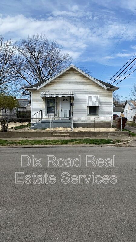 Photo - 704 Cleveland Street