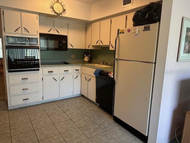 Building Photo - 2362 Jamaican St