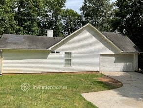 Building Photo - 145 Stoney Brook Way