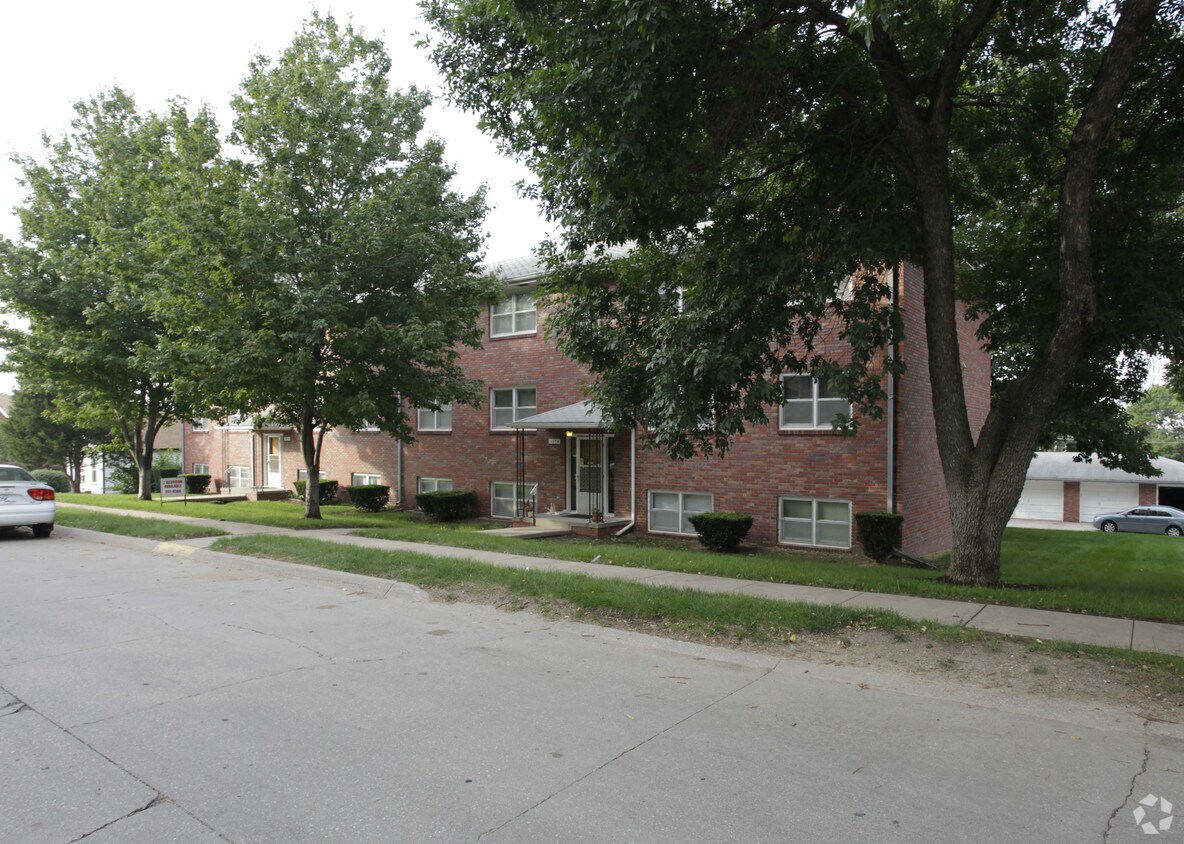 Foto del edificio - 4854 S 132nd Ave