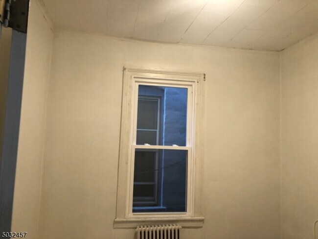 Building Photo - 40 Greenville Ave