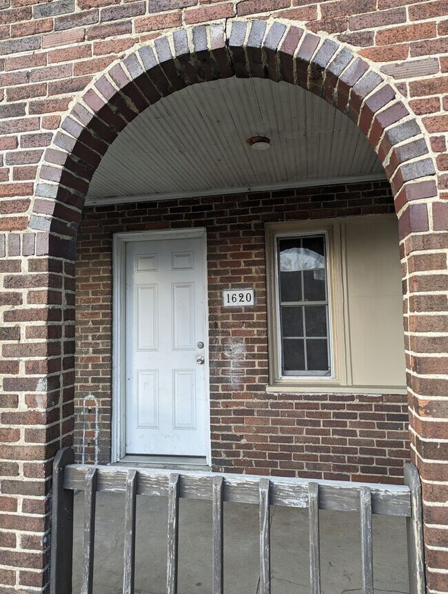 Building Photo - 1620-1622 High St