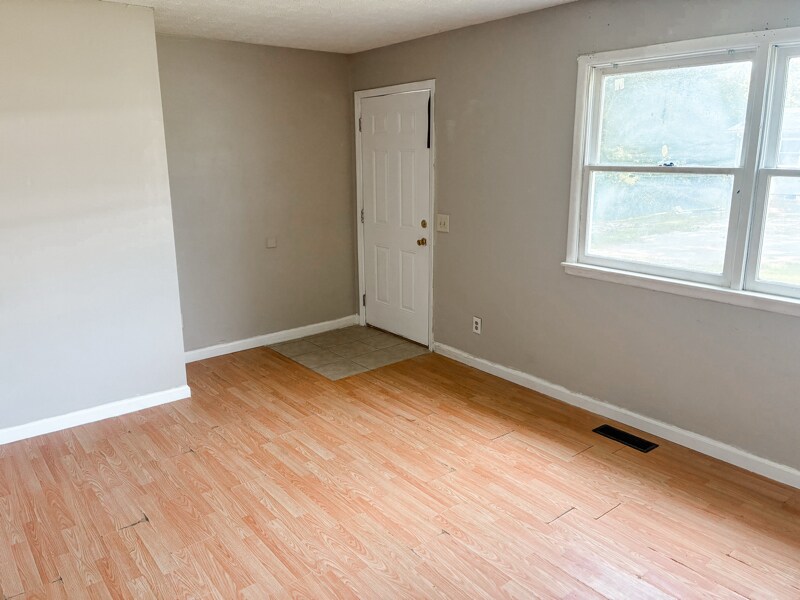 Foto principal - 90 Bambi Ct