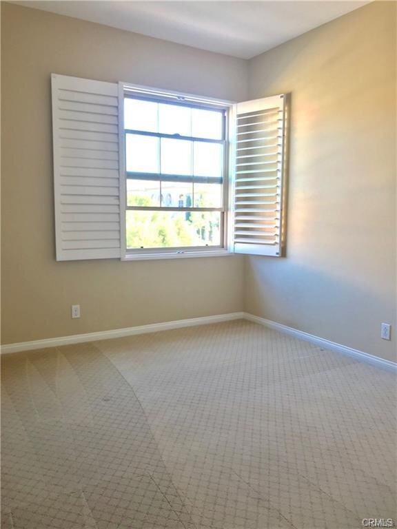 Building Photo - 123 Overbrook, Irvine, CA 92620 - 3 BR 3 B...