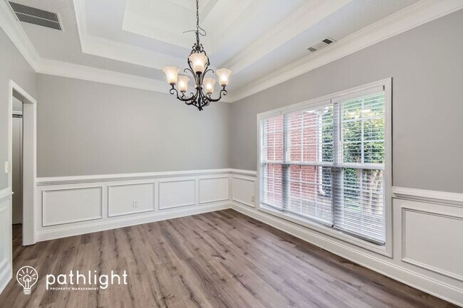 Building Photo - 252 Caitlyn Dr