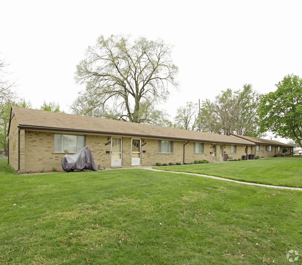 Building Photo - Realty Enterprises Genesee