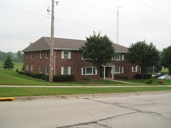 Building Photo - Breckenridge Estates