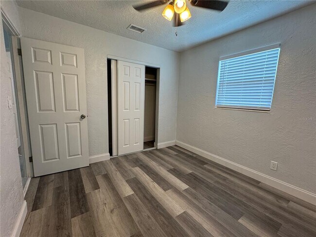 Foto del edificio - 3499 51st Ave N