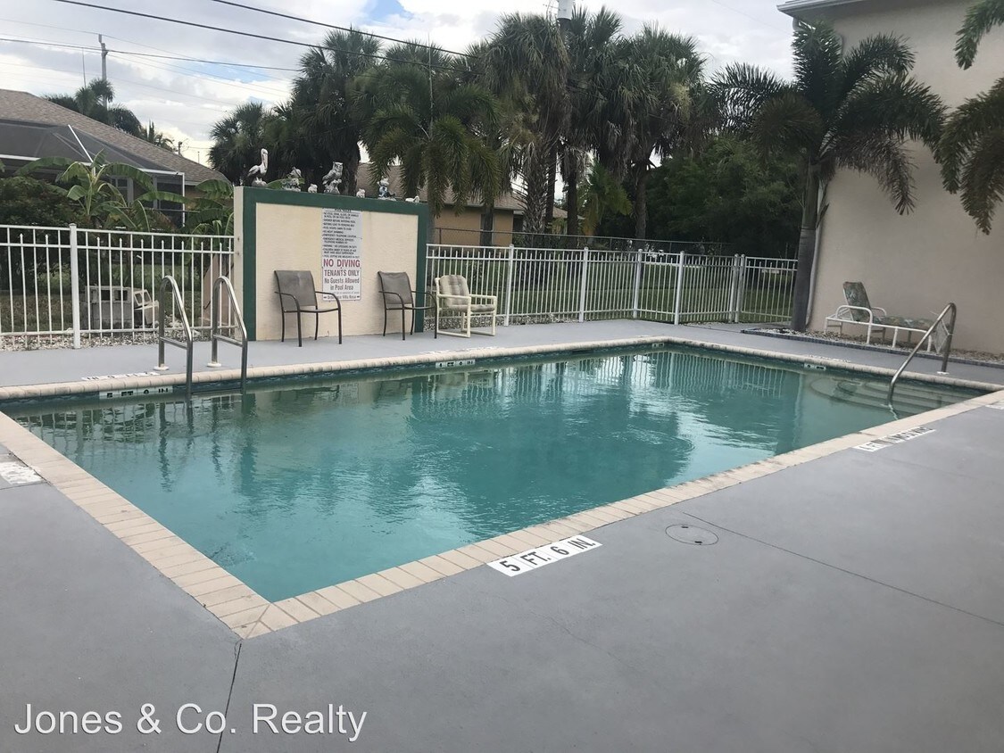 Foto principal - 1117 SW 48th Ter