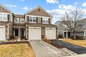 Building Photo - 732 Woodewind Dr