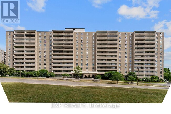Building Photo - 2-612 Glamorgan Ave