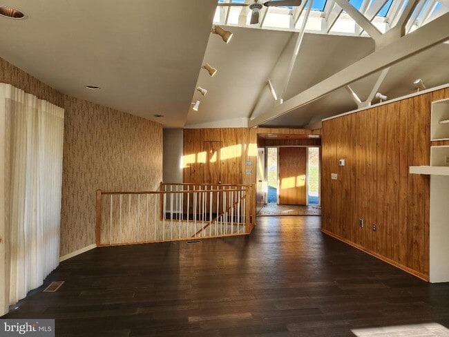 Building Photo - 8410 Hawkins Creamery Rd