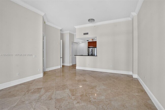 Foto del edificio - 99 SE Mizner Blvd