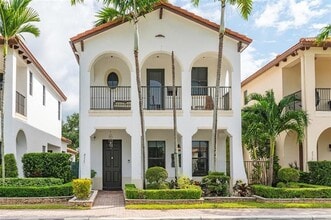 Building Photo - 8315 NW 38th St