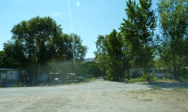 Foto del edificio - 2400 Tacoma Ave