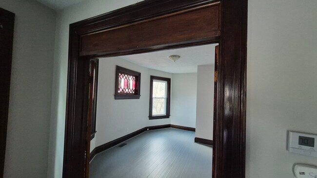 Foto del edificio - 34 Cambridge Ave