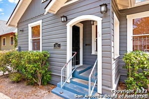 Building Photo - 342 Pershing Ave
