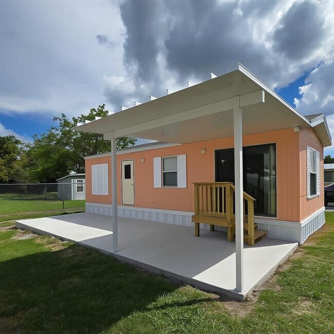 Foto del edificio - 4105 U.S. Hwy 27 S