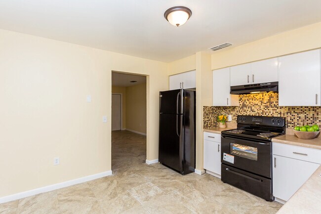 Foto del edificio - 3303 Pershing St
