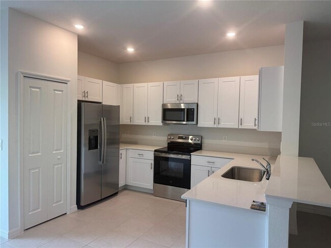 Foto del edificio - 216 27th St SE