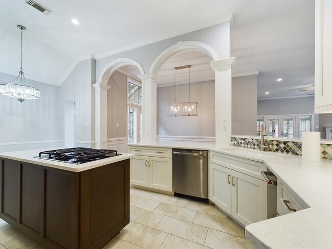 Foto del edificio - 3109 Cedar Knolls Dr