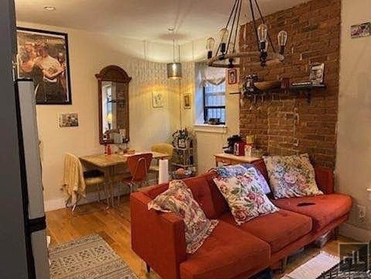 Foto del edificio - BAINBRIDGE STREET