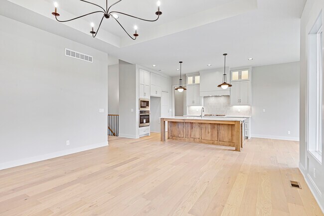 Building Photo - 20628 W 109th Ter