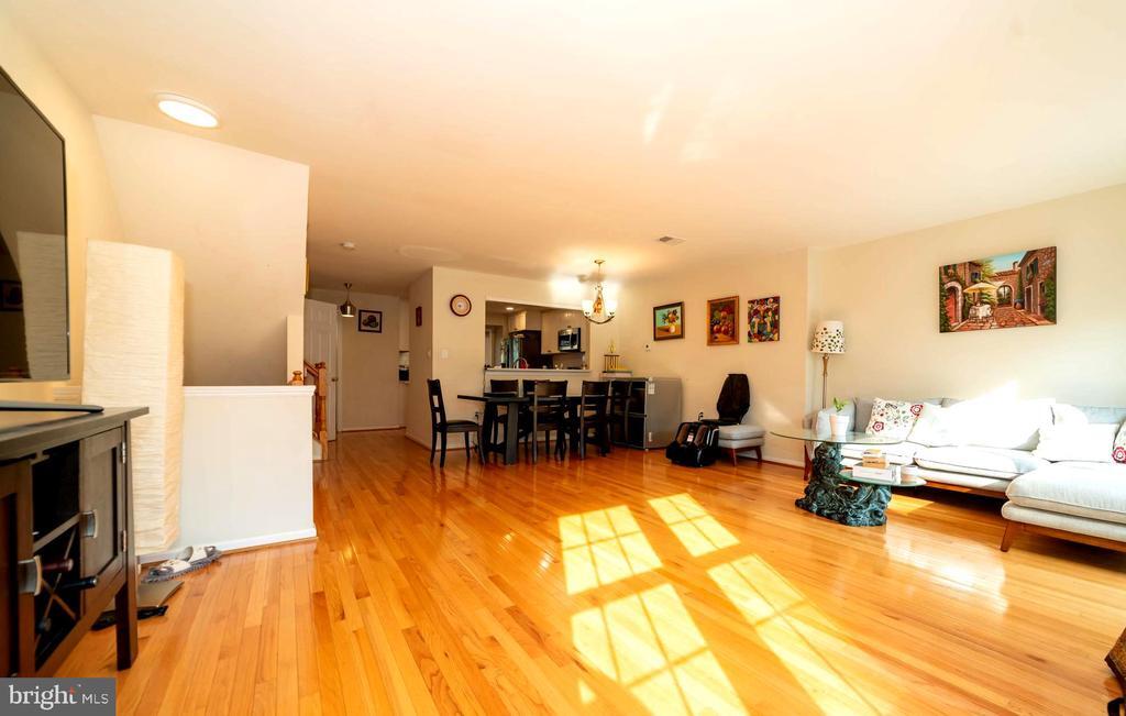 Primary Photo - 13878 Coleman Ct