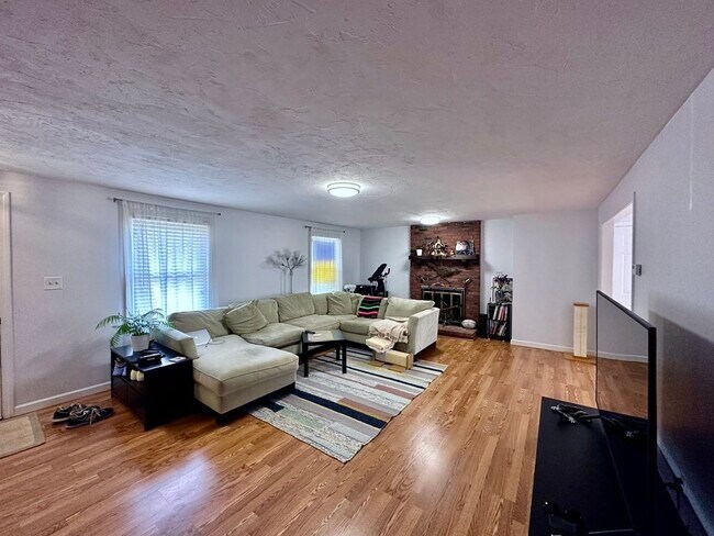 Foto del edificio - 38 Crescent Rd