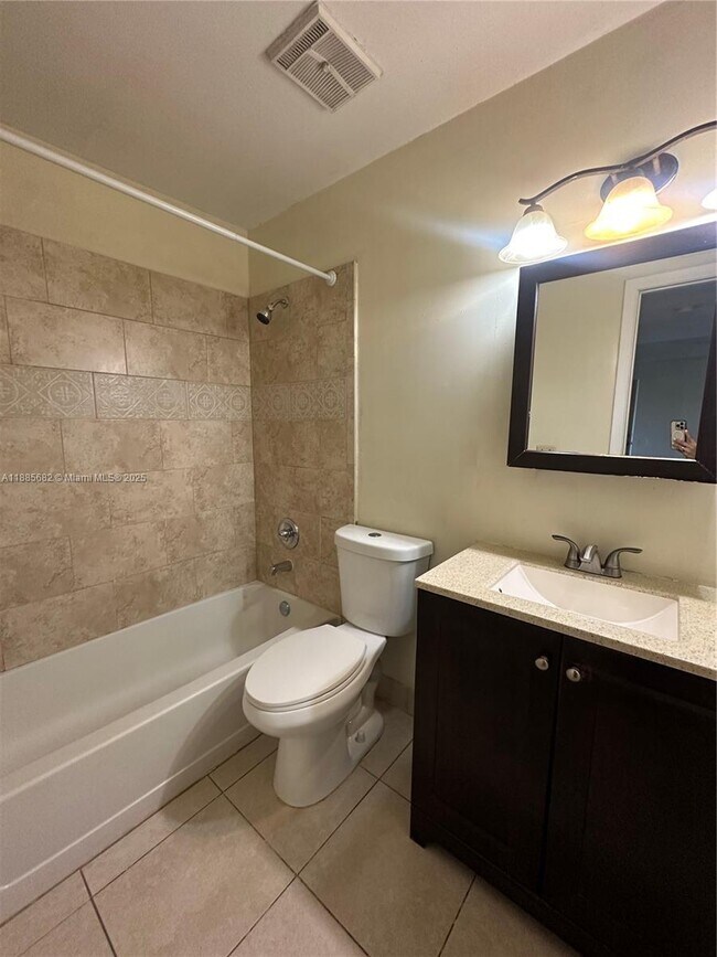 Foto del edificio - 1231 SW 46th Ave