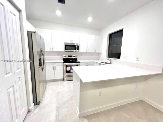 Foto del edificio - 12950 SW 233rd Terrace