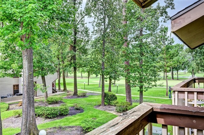 Foto del edificio - 12900 Walden Rd