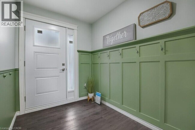 Building Photo - 66 Summercrest Dr